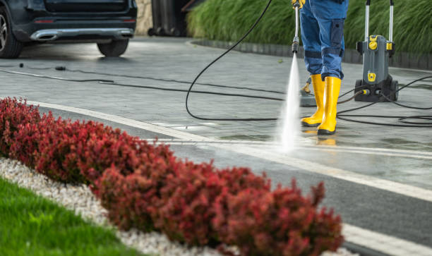 Garage Pressure Washing in Sheffield Lake, OH